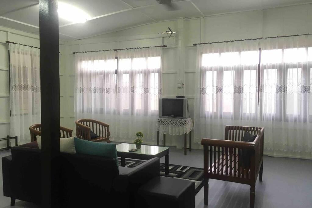 De Rhumaa Homestay Kuala Terengganu Extérieur photo